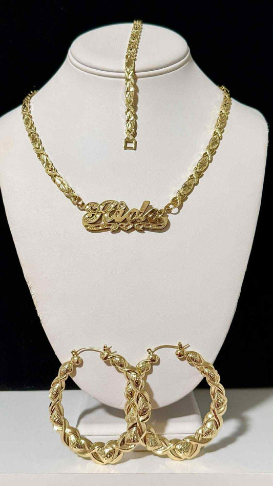 Xo BUNDLE set W/ Name Necklace