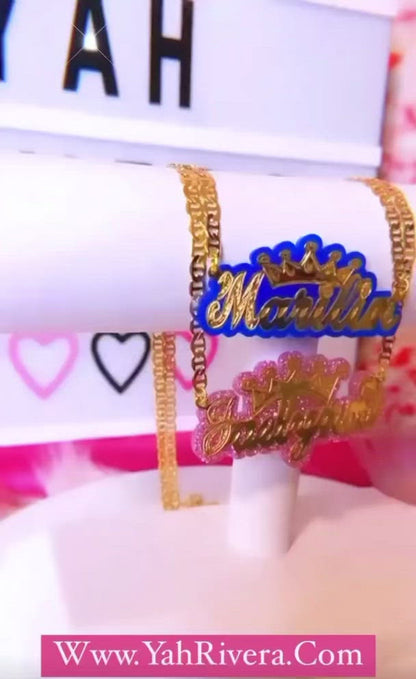 GIRLS CROWN NECKLACE