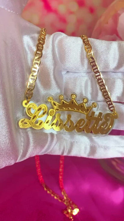 GIRLS CROWN NECKLACE